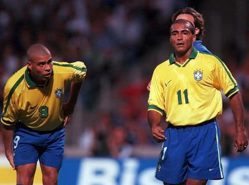 支球队来说 支球队来说